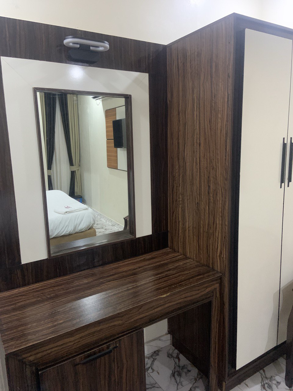 deluxe Room Interior